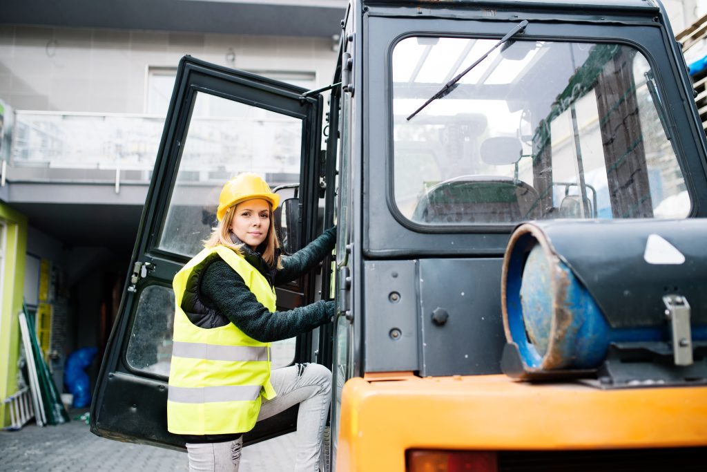 Tips for Using Your Forklift to Remove Snow