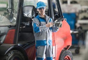 Reconditioned vs. New Forklift Batteries: Which Is the Right Choice?