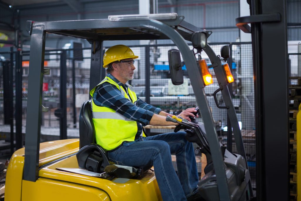 8 Things to Consider before Choosing Forklift Rentals in Toronto